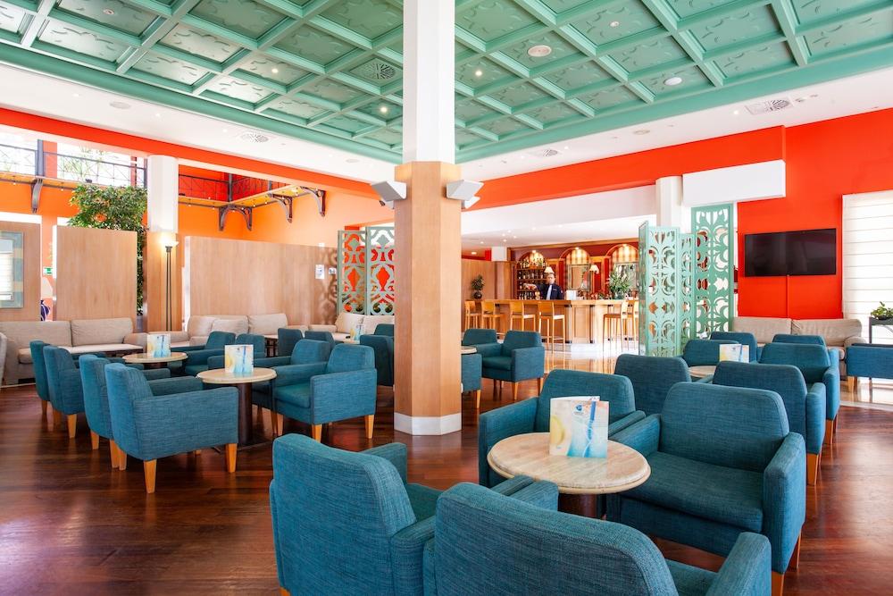 Grupotel Playa Club Aparthotel Son Xoriguer